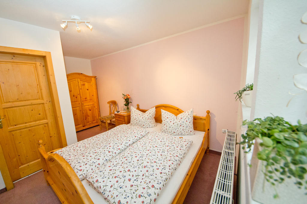 Hotel Garni Am Klostermarkt Plauen Habitación foto