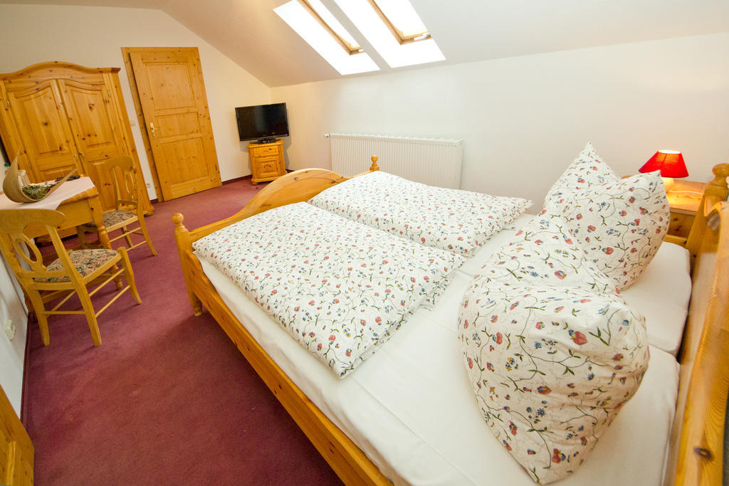Hotel Garni Am Klostermarkt Plauen Habitación foto
