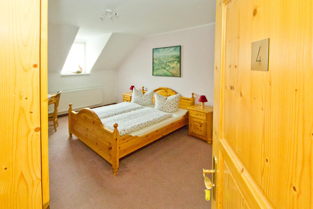 Hotel Garni Am Klostermarkt Plauen Habitación foto