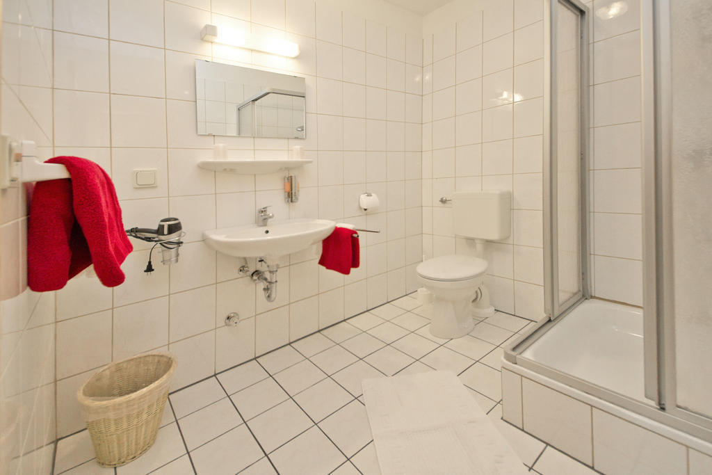 Hotel Garni Am Klostermarkt Plauen Habitación foto